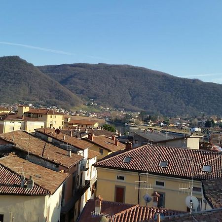 Отель La Casa Della Zia Сарнико Экстерьер фото